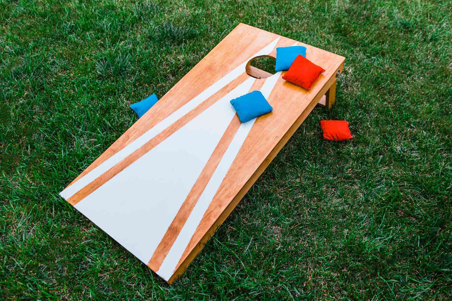 build-a-cornhole-board-353704743-6726c50e7f7f4b2fbebc06774b7998f8.jpeg__PID:694adda6-929c-4f4f-9f65-4590c594c234